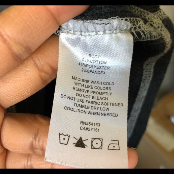 MNY Marc New York Andrew Marc Performances Top L - Picture 6 of 7